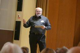 Bild mit Prof. Dr. Wölker als Keynote Speaker